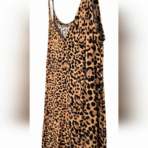 Leopard Print Tank Top. Extra Soft. - Picture 2 of 3